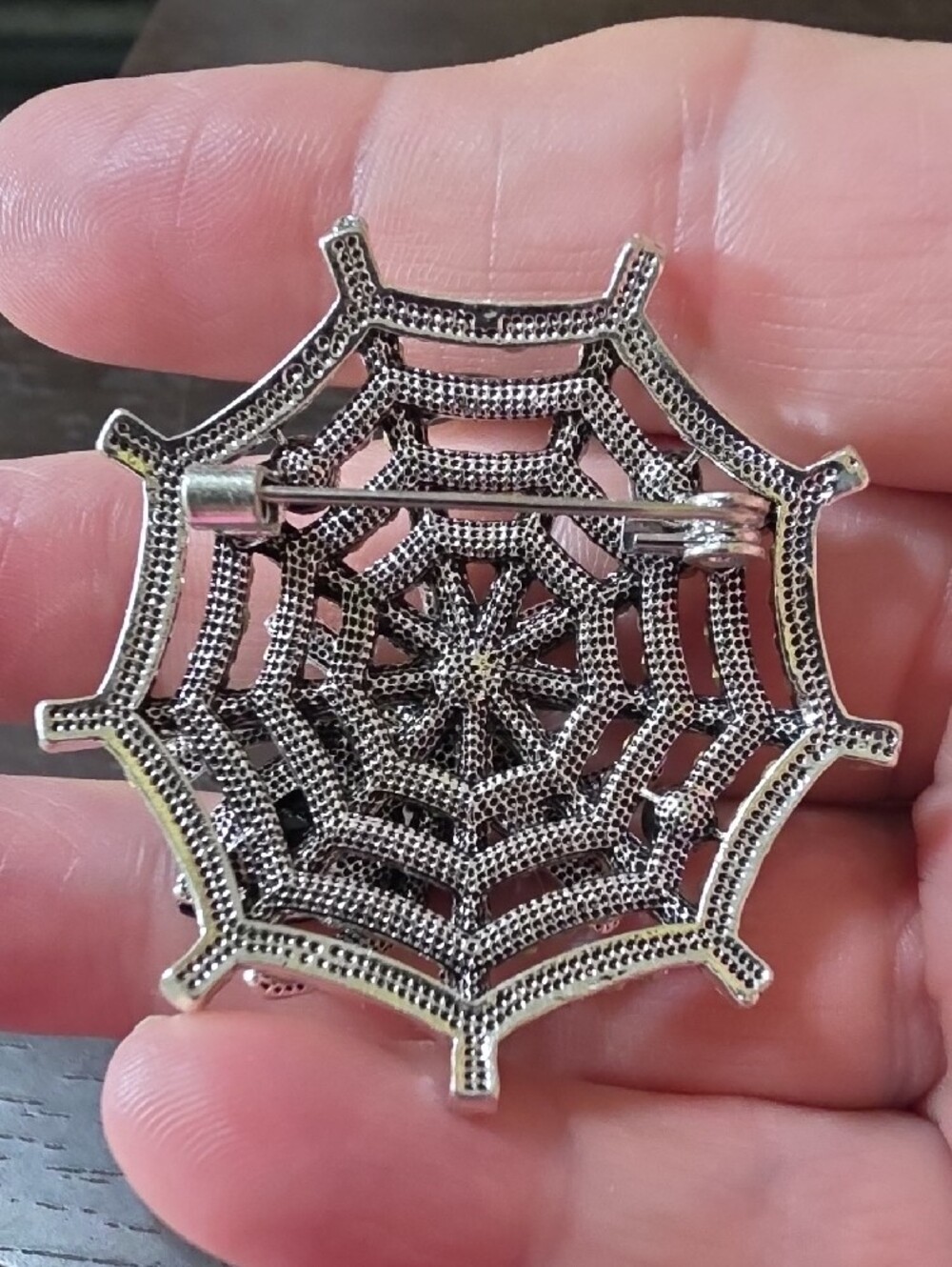 A139- Spider Web Crystal Brooch with Purple and Black Stones - Picture 2 of 2